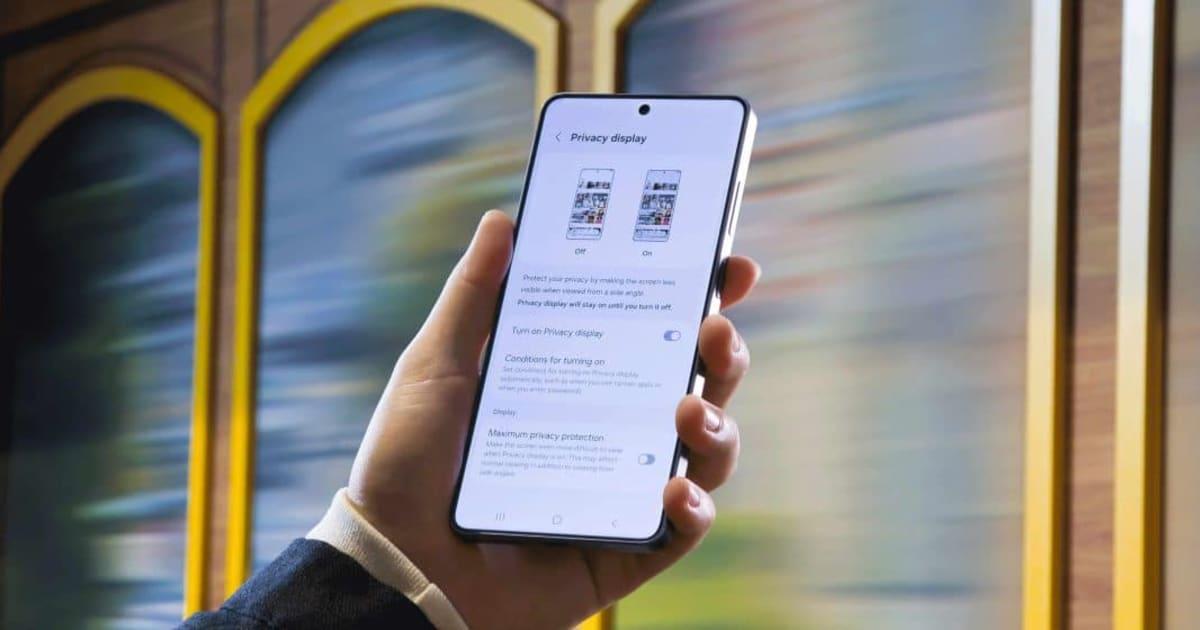 Samsung Introduces Galaxy S26 Ultra With Built-In Privacy Display Technology